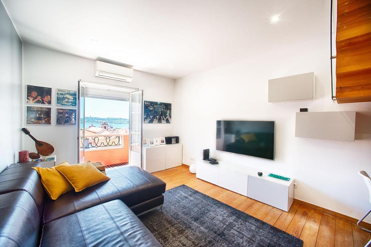 Ambassador River View Suites Lissabon Buitenkant foto