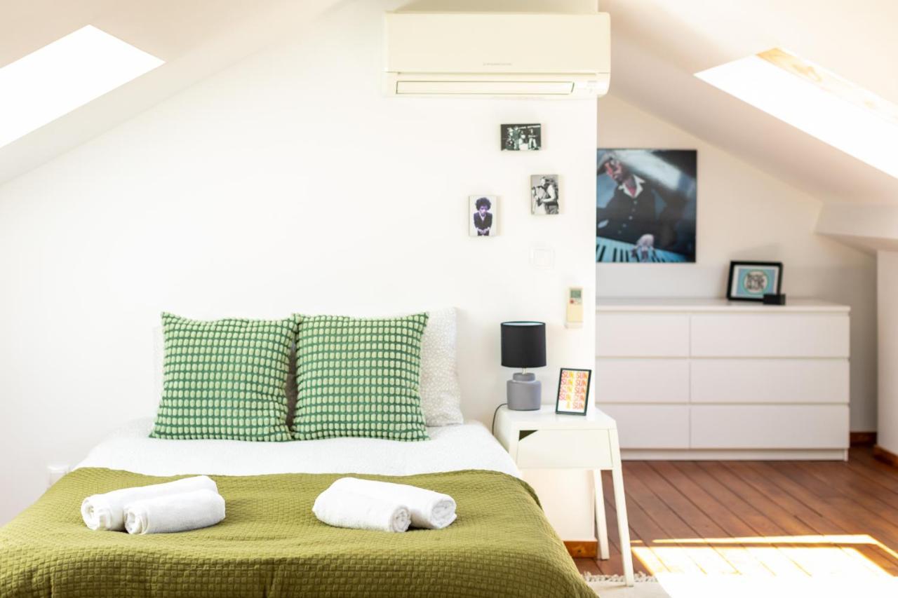 Ambassador River View Suites Lissabon Buitenkant foto